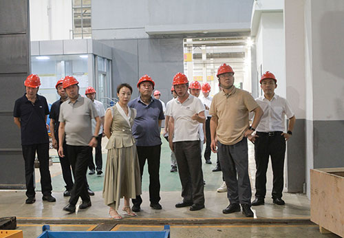 上海創(chuàng)力集團組織召開MG550/1300-BWD采煤機方案評審會(圖2) 上海創(chuàng)力集團組織召開MG550/1300-BWD采煤機方案評審會(圖2)