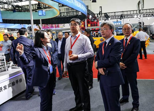 熱烈祝賀上海創(chuàng)力集團(tuán)參加北京國(guó)際煤機(jī)展取得圓滿成功(圖10) 熱烈祝賀上海創(chuàng)力集團(tuán)參加北京國(guó)際煤機(jī)展取得圓滿成功(圖10)