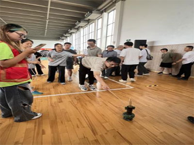 2024年重固鎮(zhèn)職工健康嘉年華圓滿結(jié)束 上海創(chuàng)力集團(tuán)職工代表隊(duì)榮獲團(tuán)體第三名(圖2) 2024年重固鎮(zhèn)職工健康嘉年華圓滿結(jié)束 上海創(chuàng)力集團(tuán)職工代表隊(duì)榮獲團(tuán)體第三名(圖2)