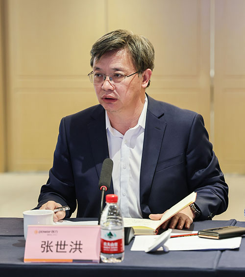 【錨定技術前沿 共繪創(chuàng)新藍圖】上海創(chuàng)力集團2025年科技創(chuàng)新研討會圓滿結束(圖3) 【錨定技術前沿 共繪創(chuàng)新藍圖】上海創(chuàng)力集團2025年科技創(chuàng)新研討會圓滿結束(圖3)